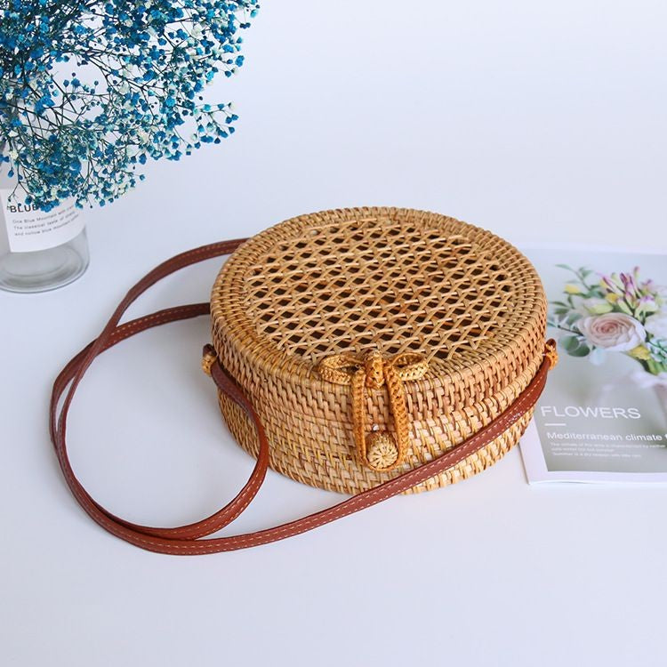 Image of Pastoral Style Woven Rattan Hollow Crossbody Bag